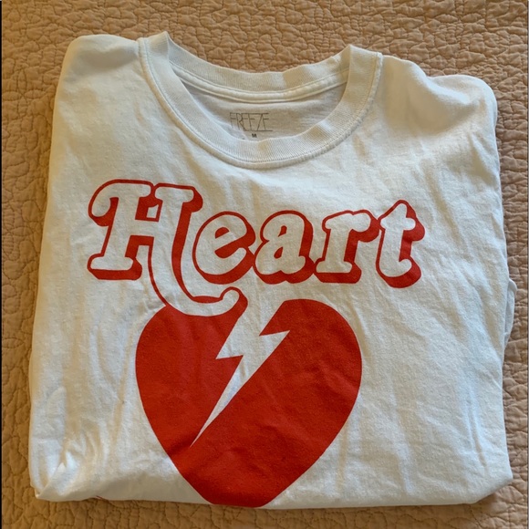 Heart Breaker long sleeve crop top - Picture 4 of 5